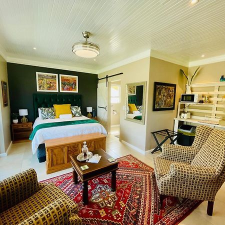 Calm Waters Guesthouse Plettenberg Bay Eksteriør billede