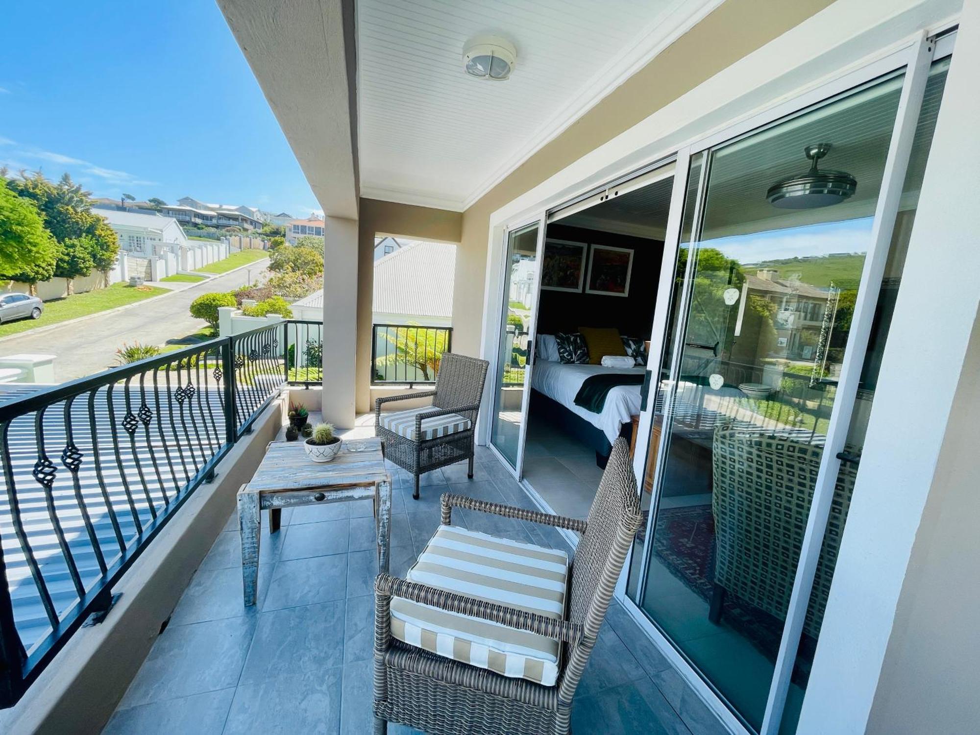 Calm Waters Guesthouse Plettenberg Bay Værelse billede