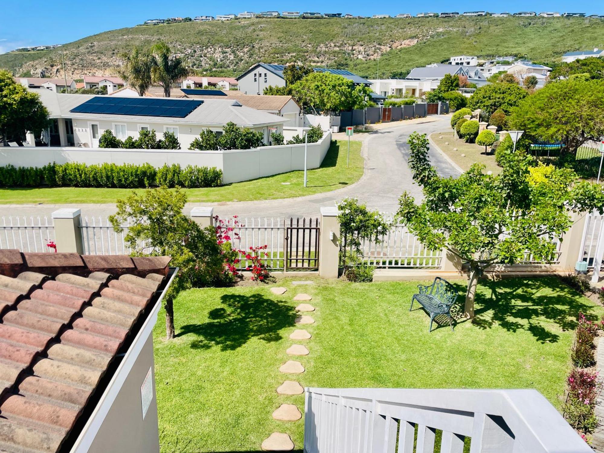 Calm Waters Guesthouse Plettenberg Bay Eksteriør billede