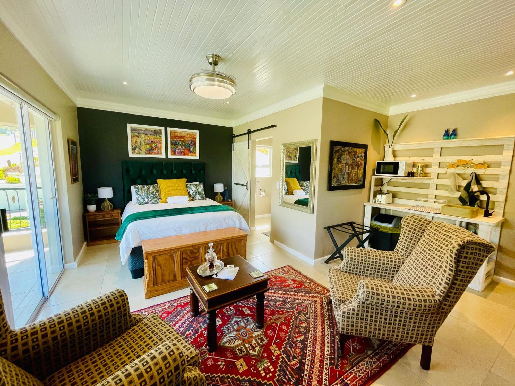 Calm Waters Guesthouse Plettenberg Bay Eksteriør billede